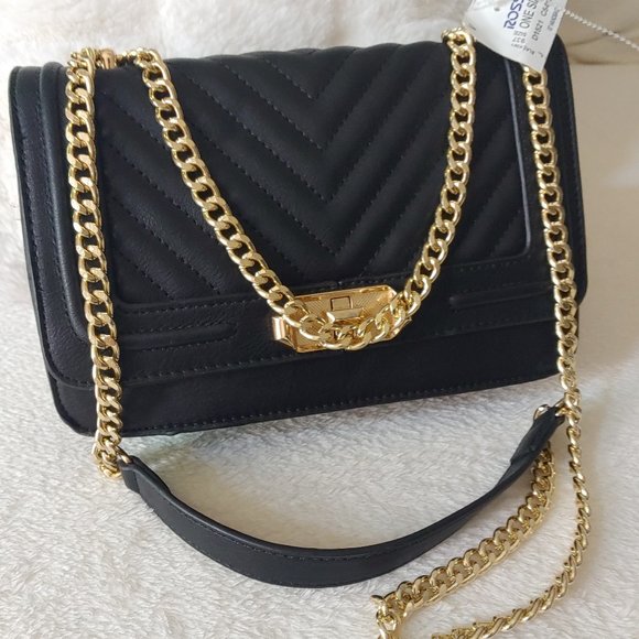 ALDO Handbags - NWT ALDO Black Chevron Quilted Purse Shoulderbag Crossbody Turnlock